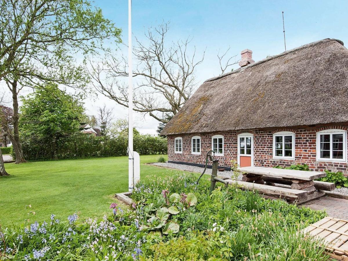 4 Person Holiday Home In Bredebro Ballum Bagian luar foto